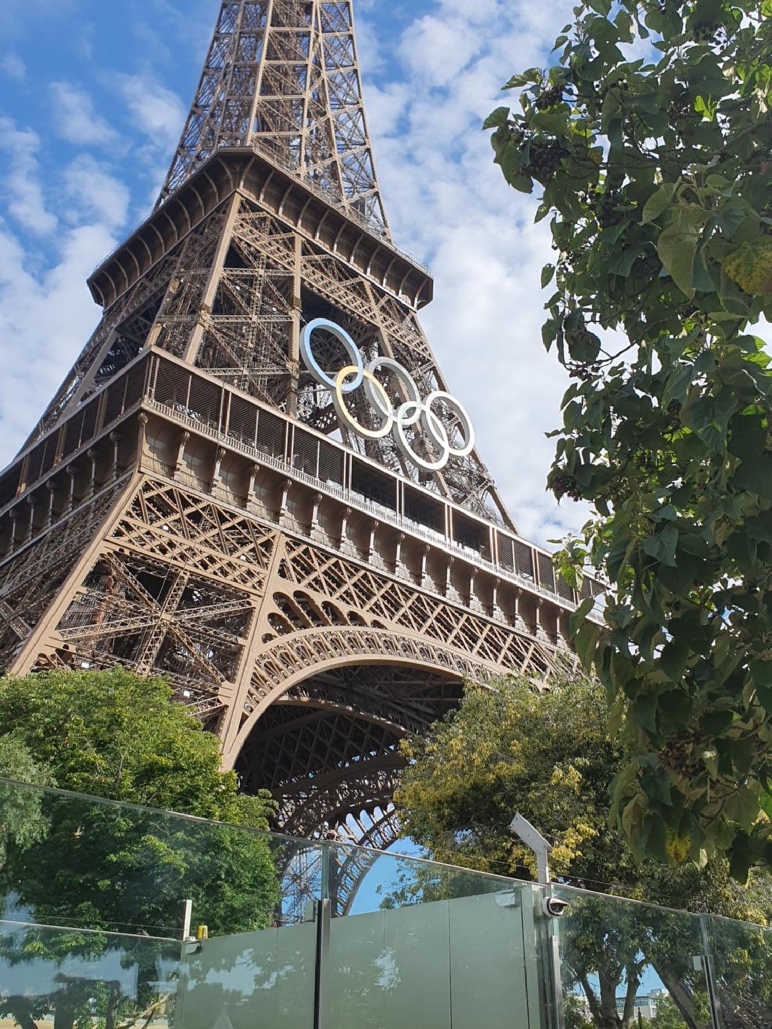 Le Lilas D Orly Exteriör bild